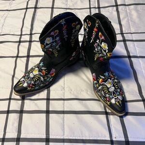 Chic Floral Women's Ankle Boots